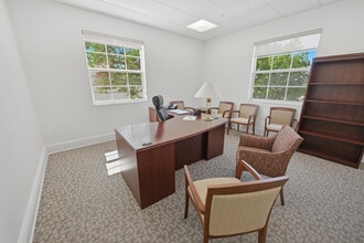 220 Sunrise Ave, Palm Beach, FL for lease Interior Photo- Image 1 of 4
