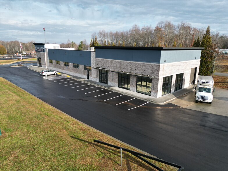 3840 State Rte 365, Alto, GA à louer - Photo du bâtiment - Image 2 de 6