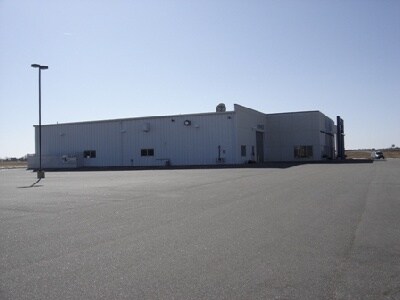 84601 Olson Dr, Madelia, MN à louer - Photo du bâtiment - Image 2 de 2