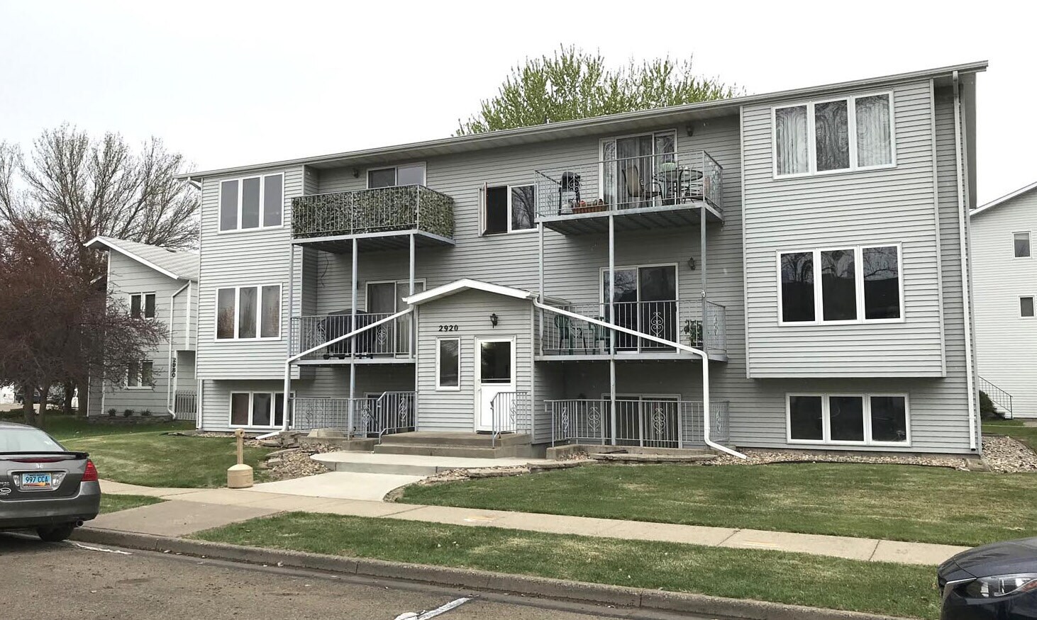 2920 Warwick Loop, Bismarck, ND à vendre Photo principale- Image 1 de 15