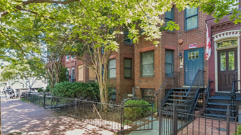 245-249 8th St NE, Washington, DC à vendre - Photo du bâtiment - Image 3 de 13