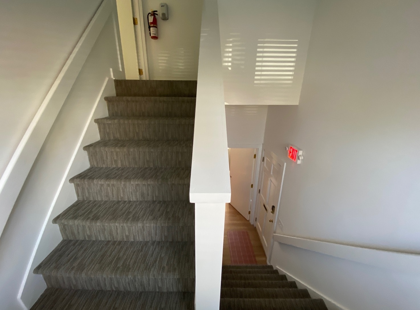 5106 Bur Oak Cir, Raleigh, NC for lease Interior Photo- Image 1 of 10