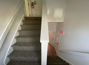 5106 Bur Oak Cir, Raleigh, NC for lease Interior Photo- Image 1 of 10