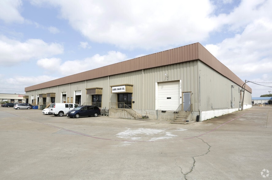 1901 S Great Southwest Pky, Grand Prairie, TX for lease - Building Photo - Image 3 of 7