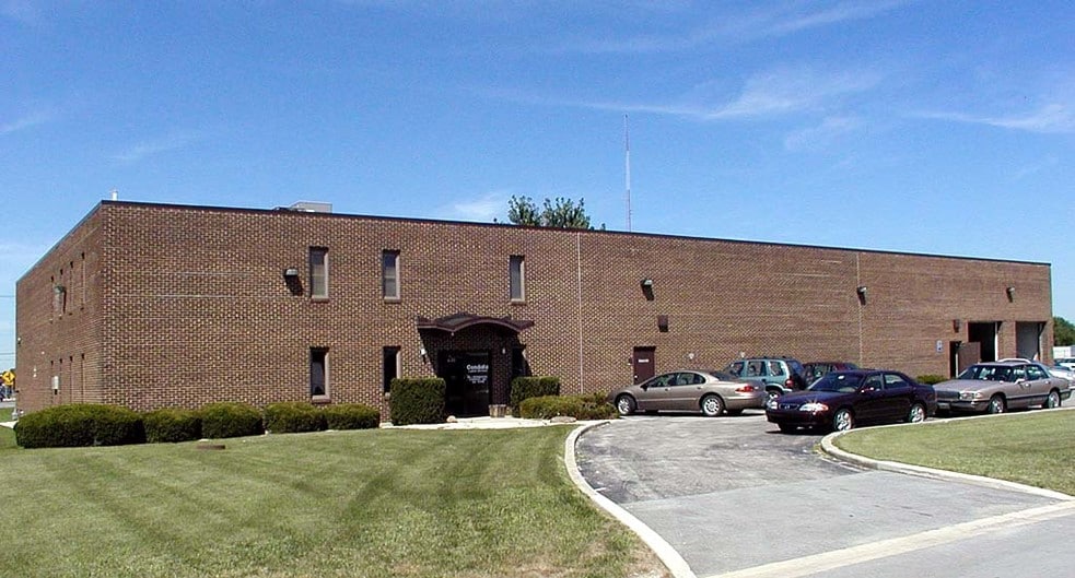 435 W 194th St, Glenwood, IL for lease - Primary Photo - Image 1 of 31