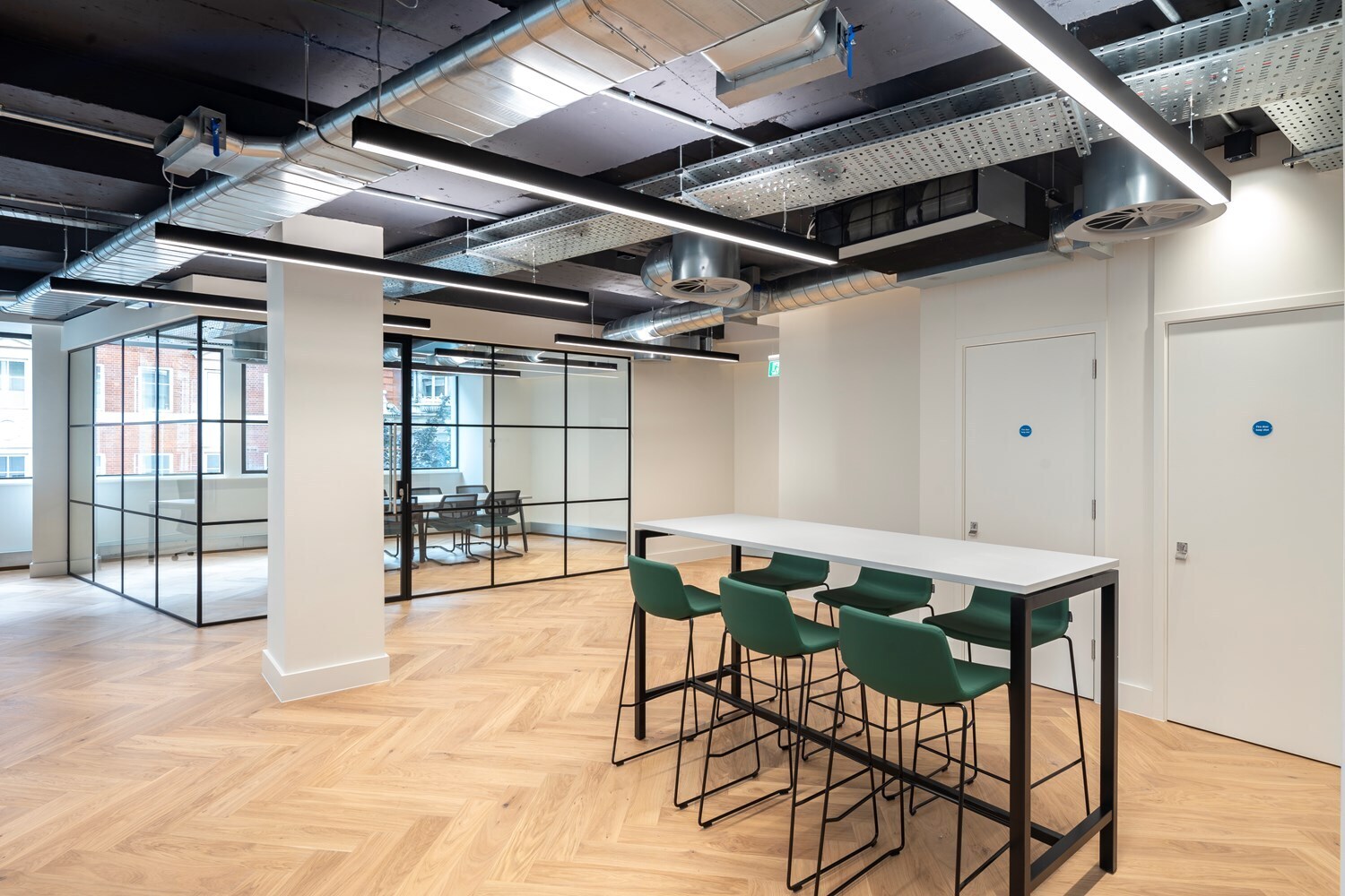 78 New Oxford St, Londres à louer Photo intérieure- Image 1 de 5