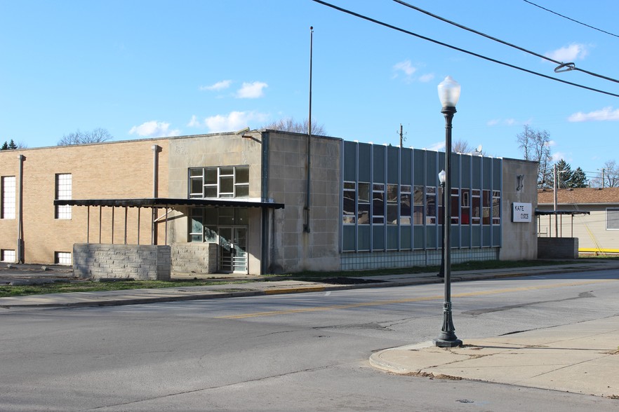 2520 Broadway, Fort Wayne, IN à vendre - Photo du bâtiment - Image 1 de 1