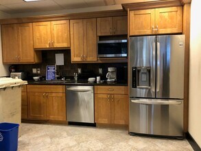 950 Northgate Dr, San Rafael, CA à louer Photo intérieure- Image 2 de 4