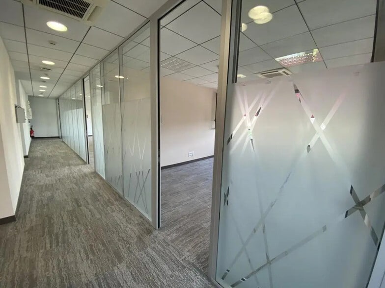 97 Allée Alexandre Borodine, Saint-Priest à louer - Photo intérieure - Image 3 de 137