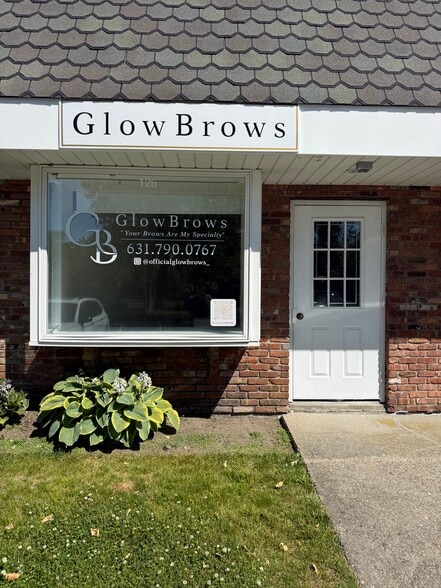 110-130 Main St, Sayville, NY for lease - Building Photo - Image 1 of 8
