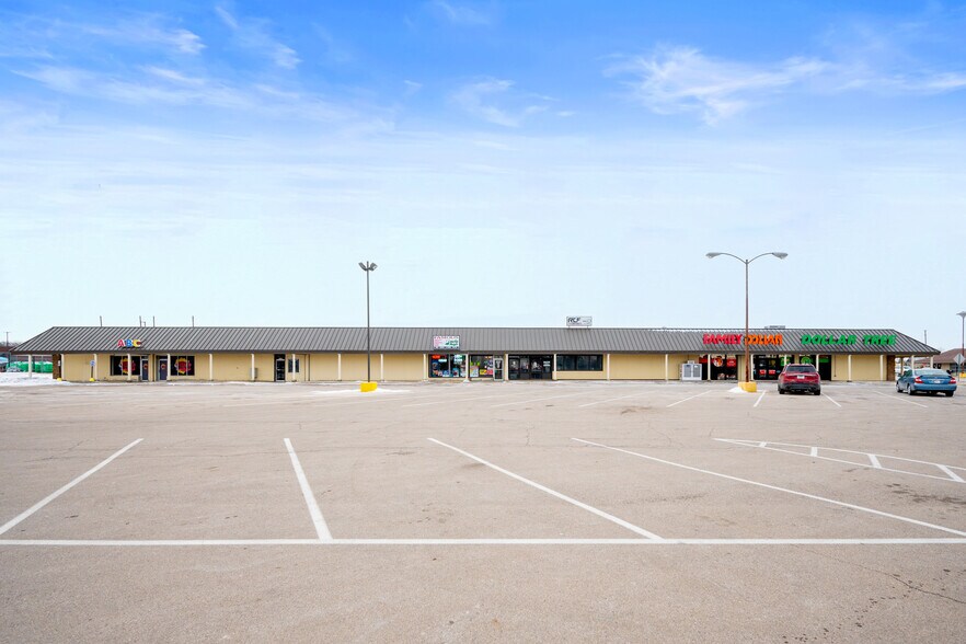 918 E Washington St, Winchester, IN for lease - Building Photo - Image 1 of 8