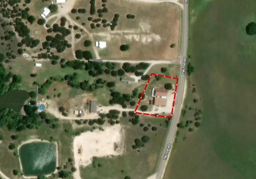 4820 Tin Top Rd, Weatherford, TX for sale - Building Photo - Image 2 of 4