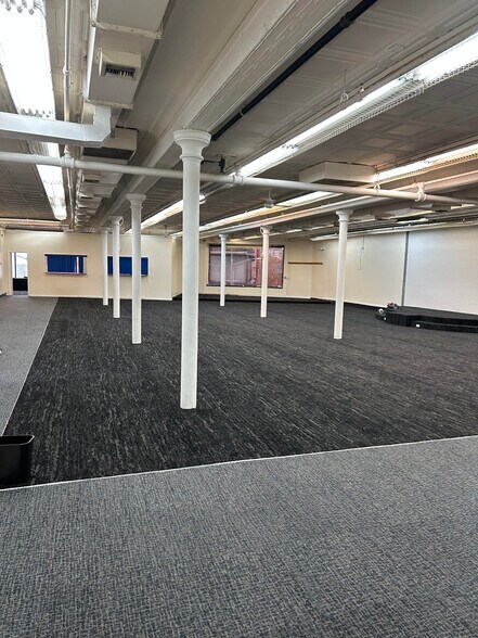 2935 3rd Ave, Bronx, NY à louer - Photo intérieure - Image 2 de 16