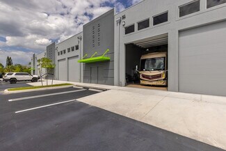 Plus de détails pour 861 NE Industrial Blvd, Jensen Beach, FL - Industriel à louer