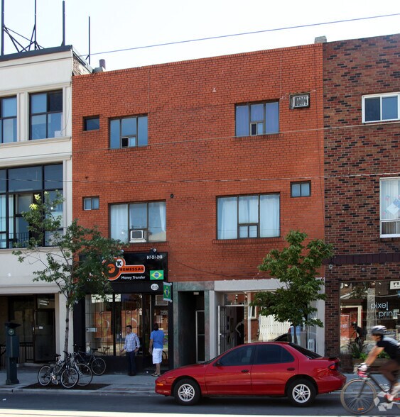 1315-1317 Dundas St W, Toronto, ON for sale - Primary Photo - Image 1 of 1