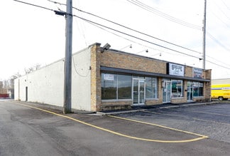 Plus de détails pour 3022-3026 E Michigan Ave, Lansing, MI - Commerce de détail à vendre