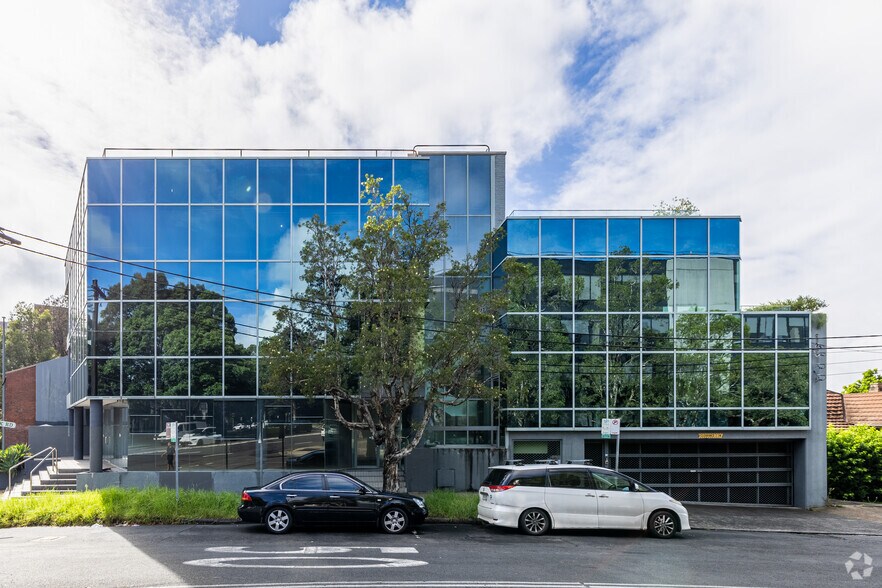 96 Pacific Hwy, St Leonards à louer - Photo du bâtiment - Image 2 de 4