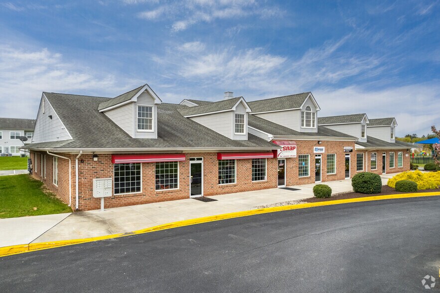 665 S Carter Rd, Smyrna, DE à louer - Photo du bâtiment - Image 2 de 13