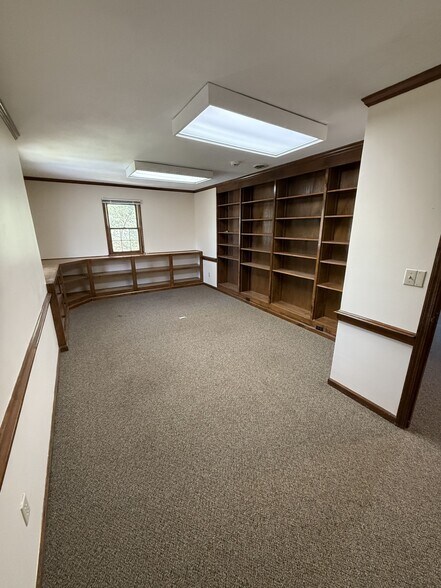 4500 Pewter Ln, Manlius, NY à louer - Photo intérieure - Image 3 de 7