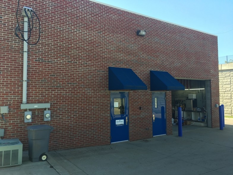 74 N Washington St, Oxford, MI for sale - Building Photo - Image 3 of 24