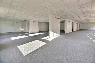 1 Rue De Gramont, Paris for lease Interior Photo- Image 2 of 8