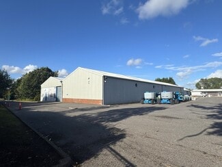 Plus de détails pour London Rd, Pulborough - Industriel à louer