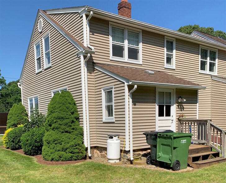 98 Spencer Plain Rd, Old Saybrook, CT à louer - Photo du bâtiment - Image 2 de 27