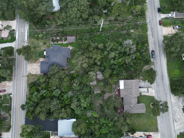 98 Mission Dr, New Braunfels, TX for sale - Building Photo - Image 2 of 4