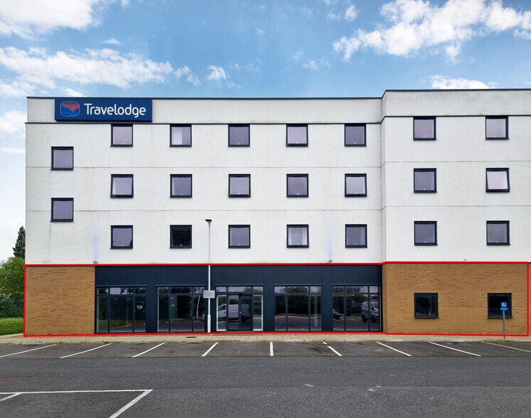 Spitfire Way, Sandwich à louer - Photo du bâtiment - Image 1 de 4