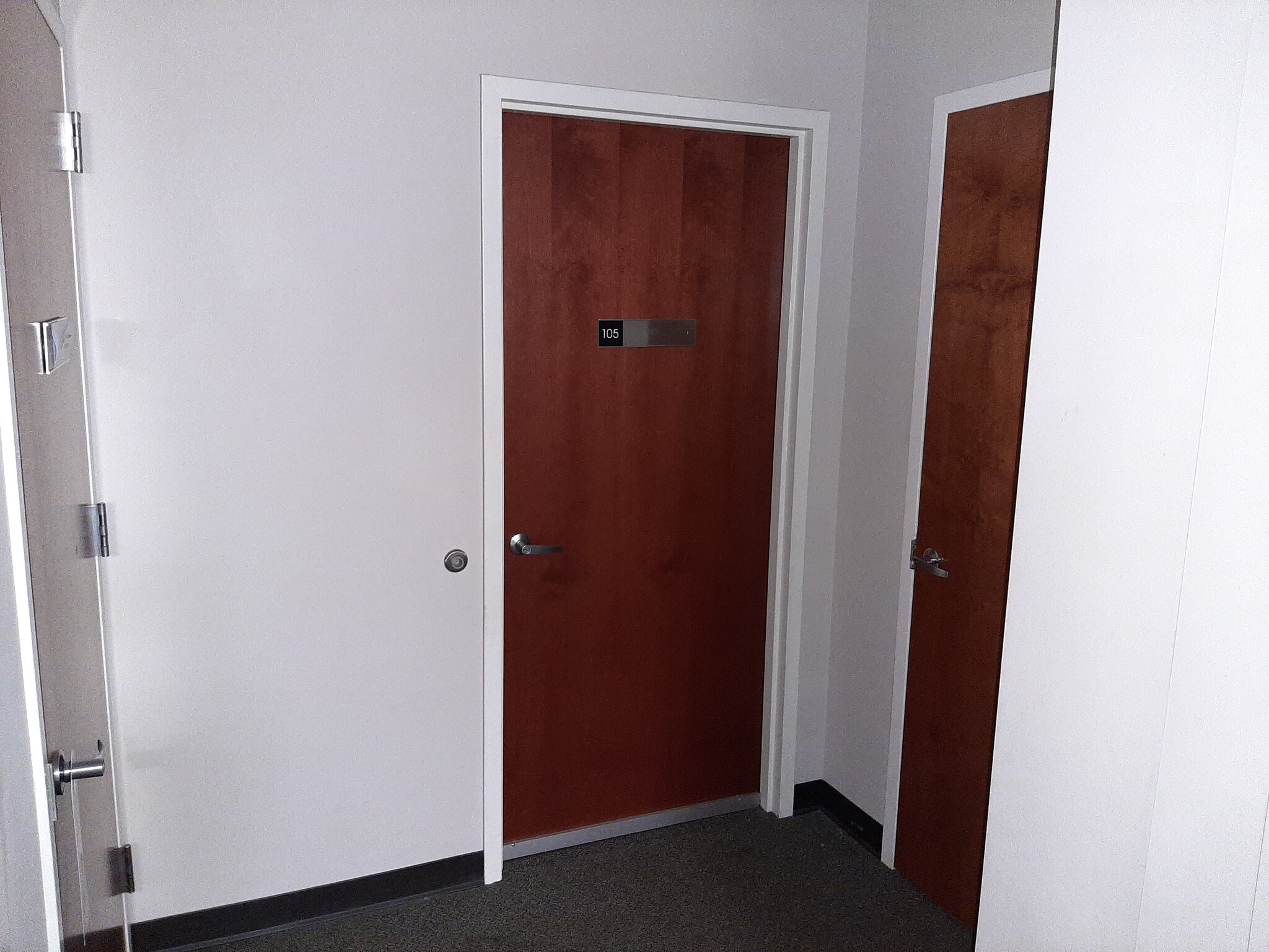 1709 Legion Rd, Chapel Hill, NC for lease Interior Photo- Image 1 of 4