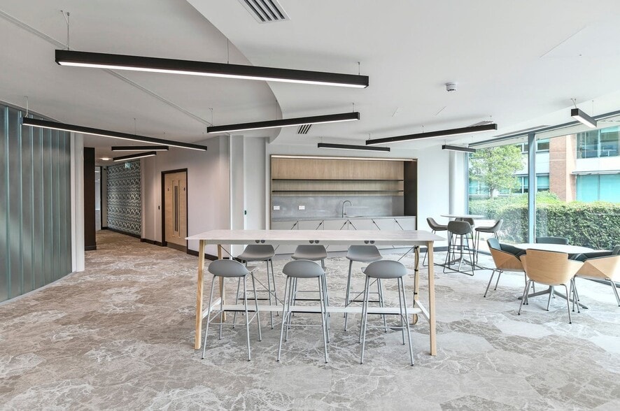 2 Hatchford Way, Birmingham for lease - Building Photo - Image 2 of 16