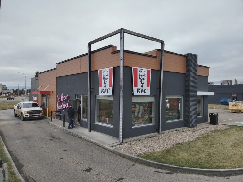 88th Ave, Fort Saskatchewan, AB for sale - Primary Photo - Image 1 of 1