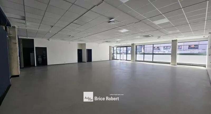 55 Ter Avenue René Cassin, Lyon à louer - Photo du bâtiment - Image 3 de 7