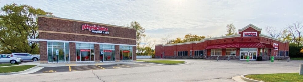 1019 S Green Bay Rd, Mount Pleasant, WI à louer - Photo du bâtiment - Image 3 de 5