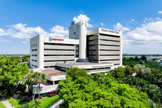 Plus de détails pour 7100 W 20th Ave, Hialeah, FL - Médical à louer