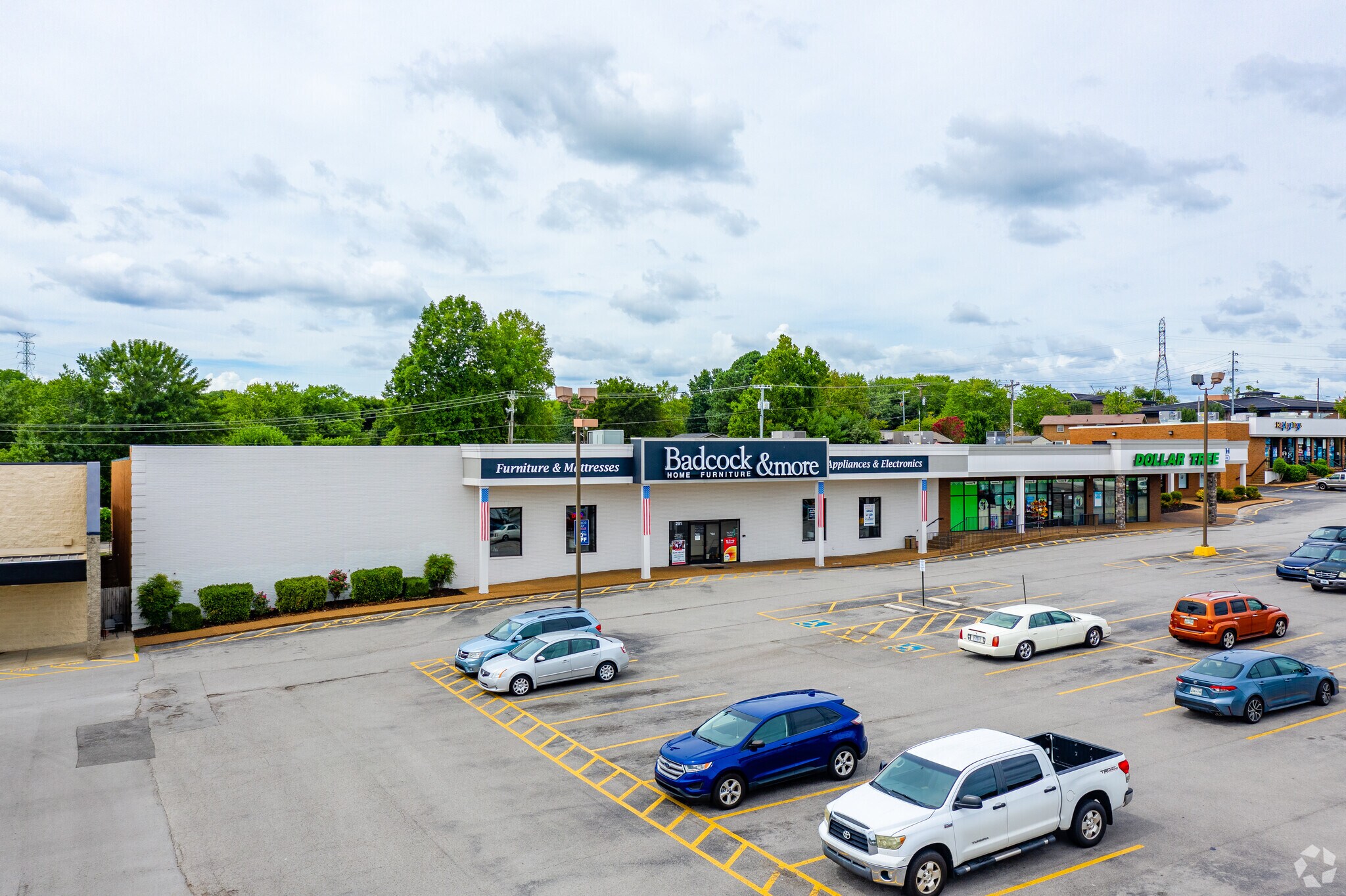 287 New Shackle Island Rd, Hendersonville, TN à louer Photo principale- Image 1 de 8