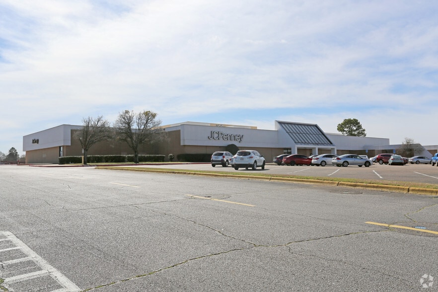 2400 Richmond Rd, Texarkana, TX for lease - Building Photo - Image 3 of 3