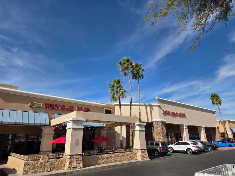 9620 N Metro Pky W, Phoenix, AZ à louer - Photo du bâtiment - Image 3 de 8