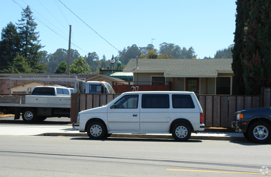 217 Encinal St, Santa Cruz, CA for sale - Primary Photo - Image 1 of 1