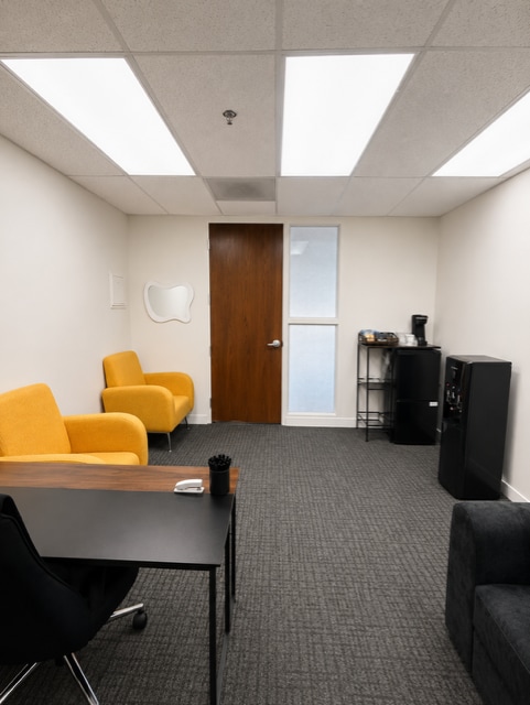 2183 Fairview Rd, Costa Mesa, CA for lease Interior Photo- Image 1 of 2