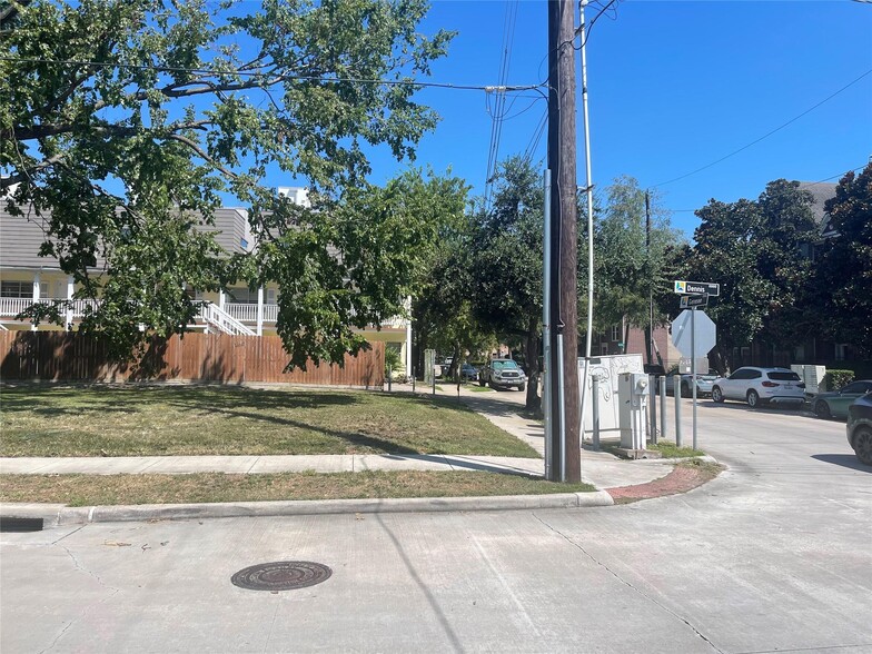 2002 Genesee St, Houston, TX à vendre - Photo principale - Image 1 de 11