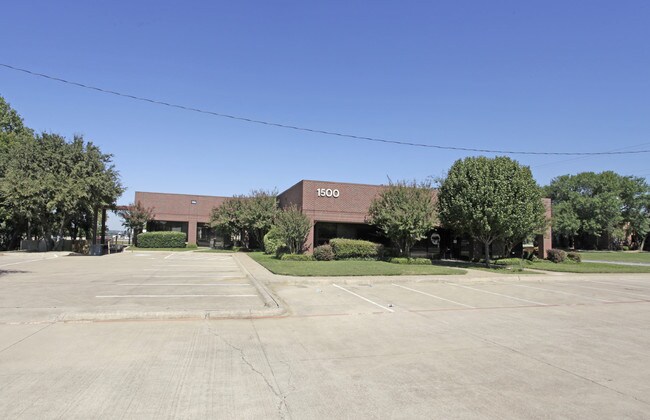 Plus de détails pour 1500 Ederville Rd, Fort Worth, TX - Bureau/Médical à louer