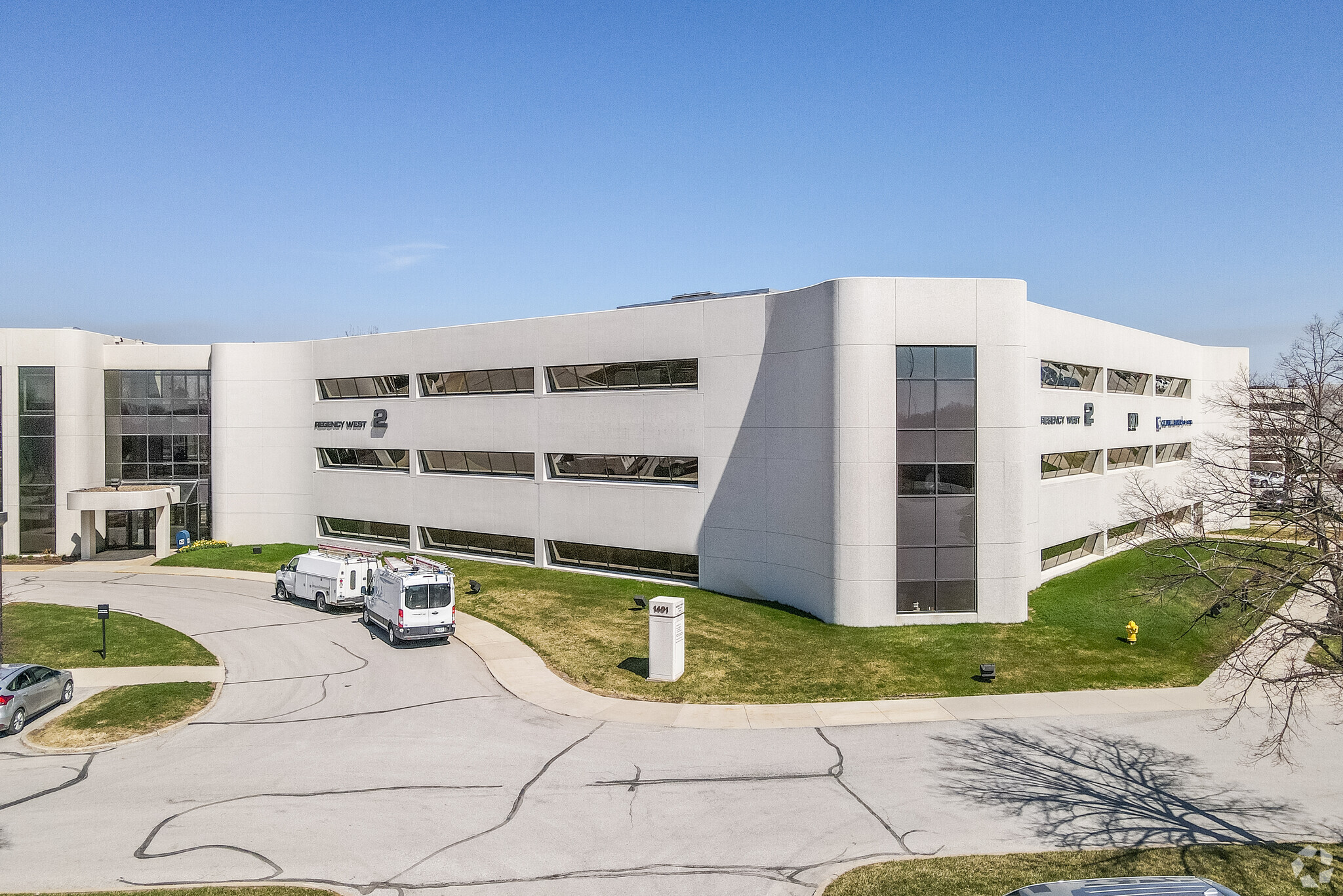 1401 50th St, West Des Moines, IA for lease Building Photo- Image 1 of 14