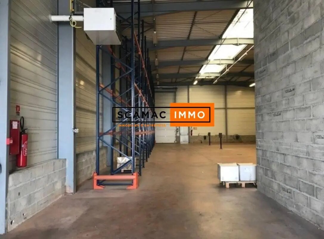 Industrial in Nanterre for lease Interior Photo- Image 1 of 6