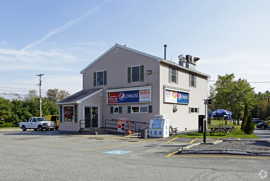 8 Corners Pizza, Scarborough, ME à vendre - Photo principale - Image 1 de 1