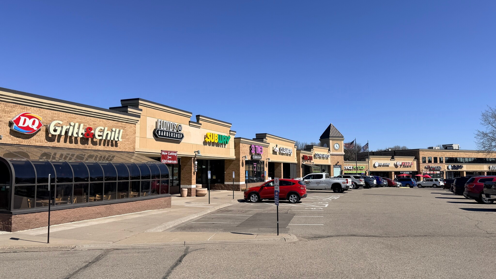 13700-13768 N 83rd Ave, Maple Grove, MN for lease Primary Photo- Image 1 of 6