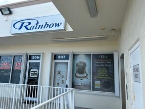 5580 W 16th Ave, Hialeah, FL for lease Building Photo- Image 1 of 7