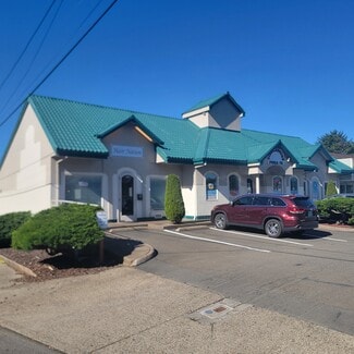 More details for 130 NW 19th St, Newport, OR - Retail for Sale