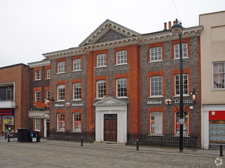 39-39a High St, High Wycombe à louer - Photo du bâtiment - Image 3 de 19