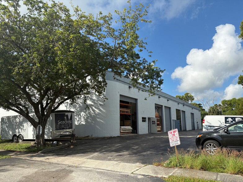 3151 SW 14th Pl, Boynton Beach, FL for lease - Building Photo - Image 3 of 8